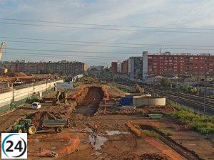 Retraso en el soterramiento de vías en València: Ausencia de obras en Joaquín Sorolla y demora en la demolición del 