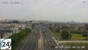 Fatal accidente en la V-31 a la entrada de València: Conductor de turismo pierde la vida tras salirse de la vía