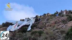 Dos personas fallecen en trágico accidente aéreo en el Parque Natural Cabo de Gata, mientras se dirigían a Valencia.
