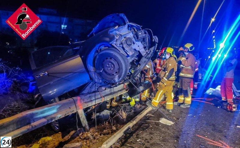 Tres personas resultan heridas en un grave choque frontal en la N-332, en Torrevieja