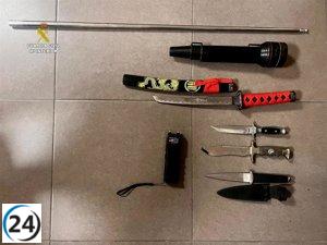 Hombre detenido por violencia de género y posesión ilegal de armas en su residencia