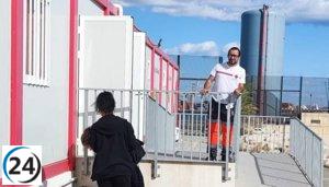 Rescatada una patera con 16 inmigrantes, incluyendo dos menores, en las costas de Altea.