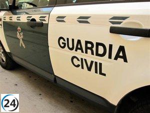 Valiente agente frustra ataque a expareja en Sueca frente a sus hijas