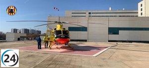 Valiente rescate salva a hombre inconsciente colgando de un arnés en Realenc de Alzira.