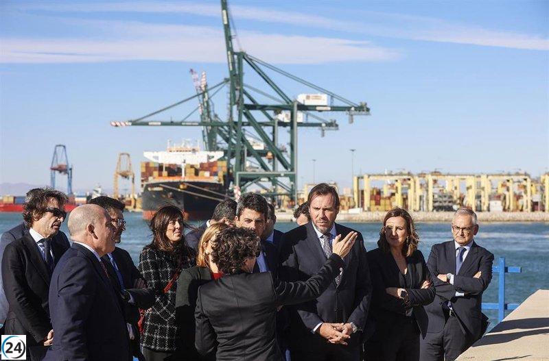 MSC insta a lograr el objetivo de tener el primer barco atracado en la terminal norte en cinco años.