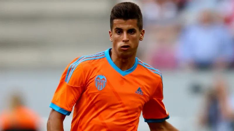 Cancelo se marcha del Valencia al City