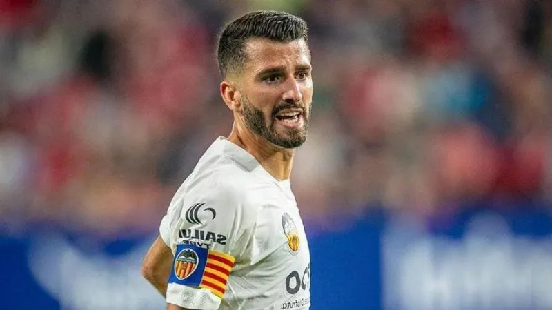 José Luis Gayà, lateral indiscutible del Valencia